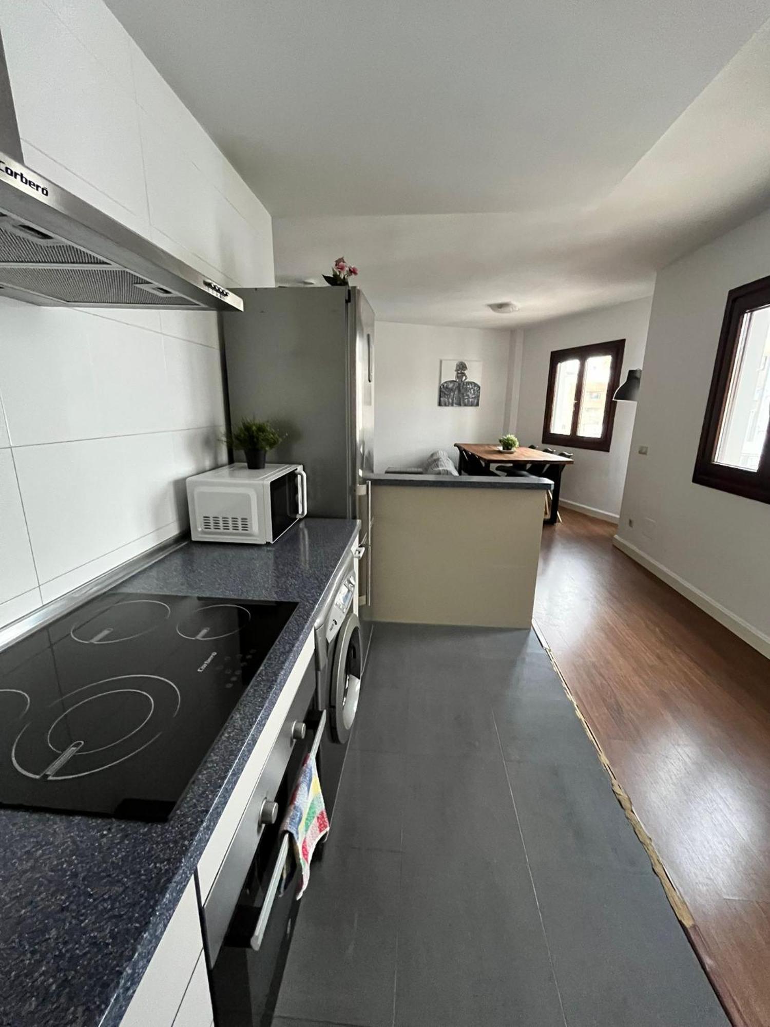 El Torcal Luxury Apartment With Free Parking Malaga Exterior photo