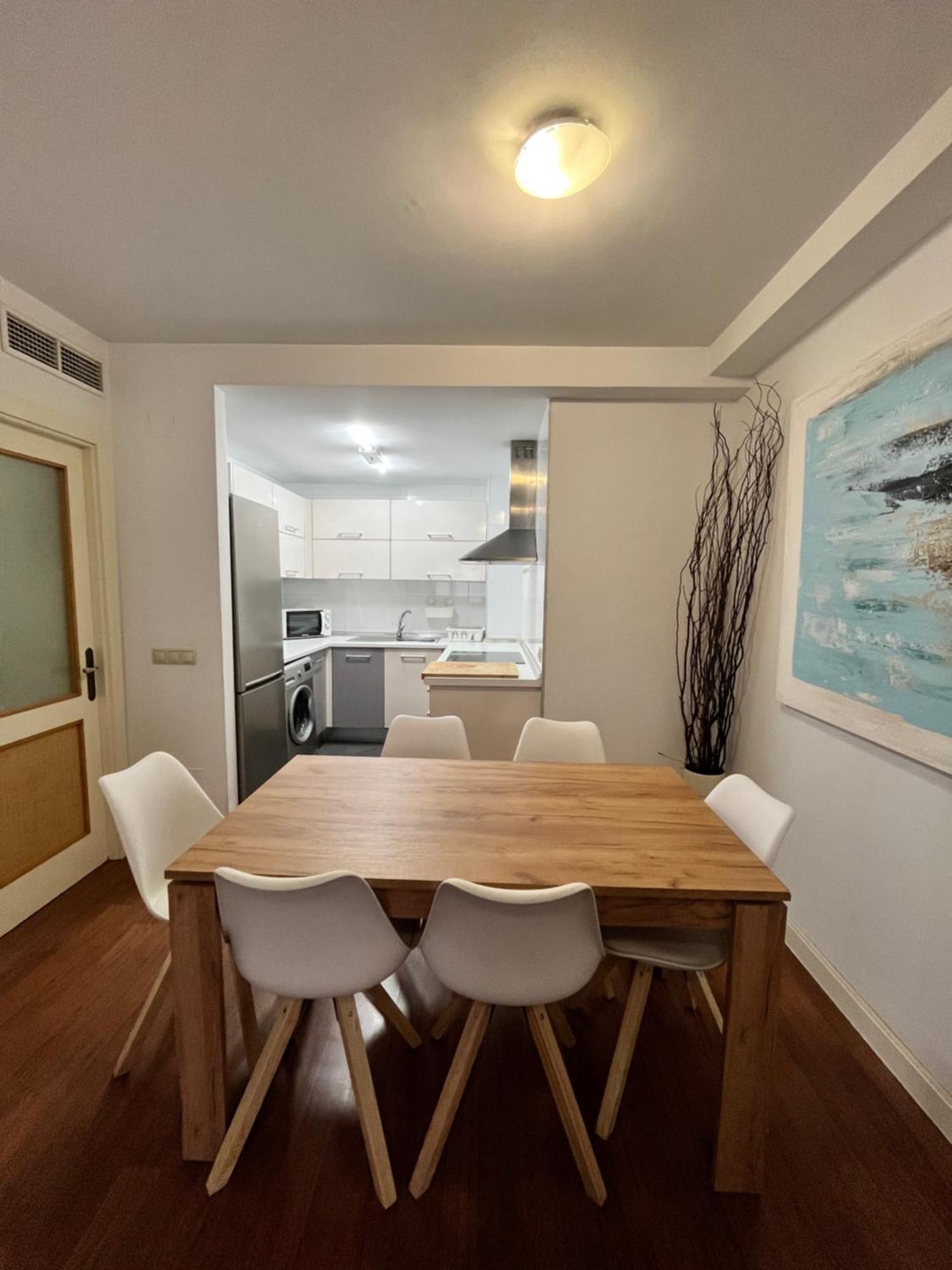 El Torcal Luxury Apartment With Free Parking Malaga Exterior photo
